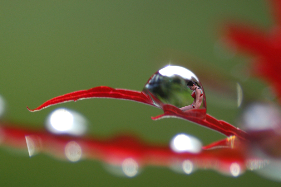 Girl_in_a_Bubble